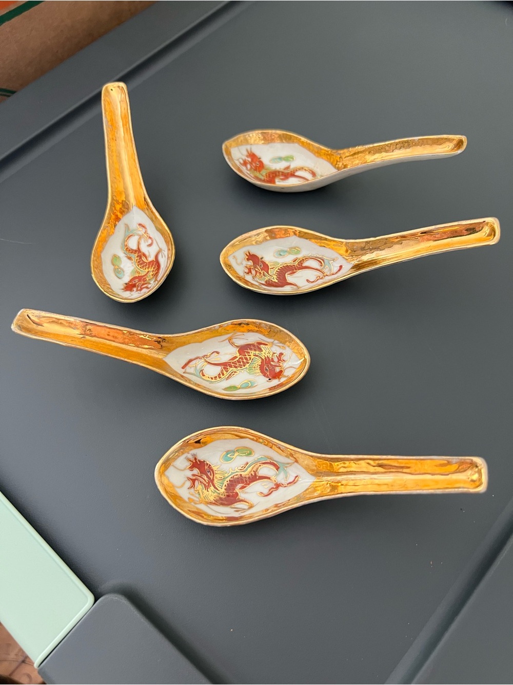 Set of 5 Chinese porcelain spoons